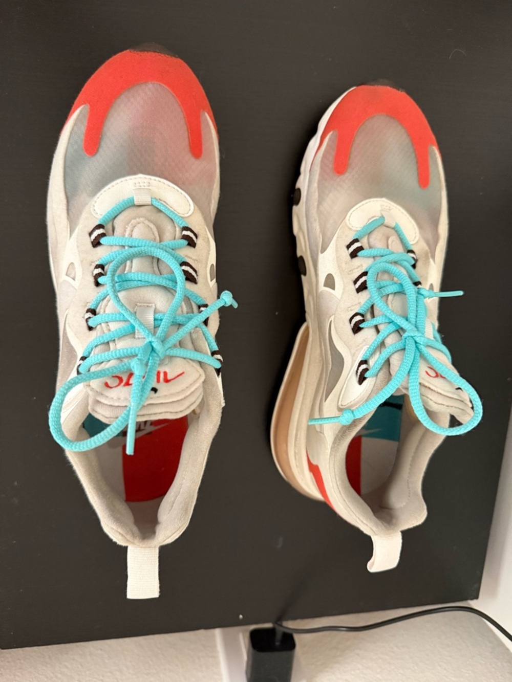 Nike Light Gray and Coral Women's Athletic Sneakers with Turquoise Laces